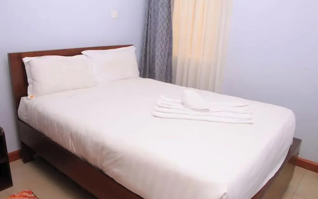 Lux Suites Bida Furnished Apartments