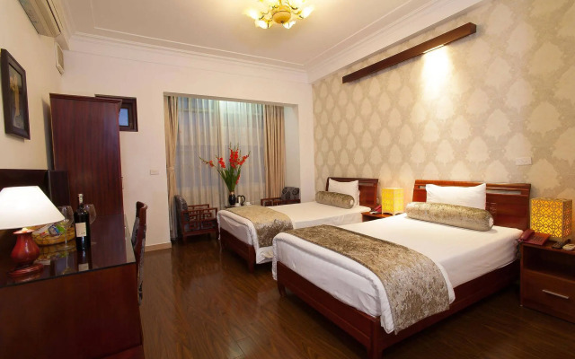 Luxury Hotel