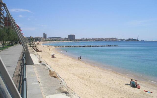 Apartamento A 17 M. De La Playa