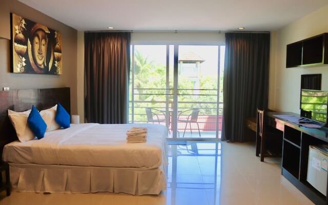 Baan Oui Phuket Guest House