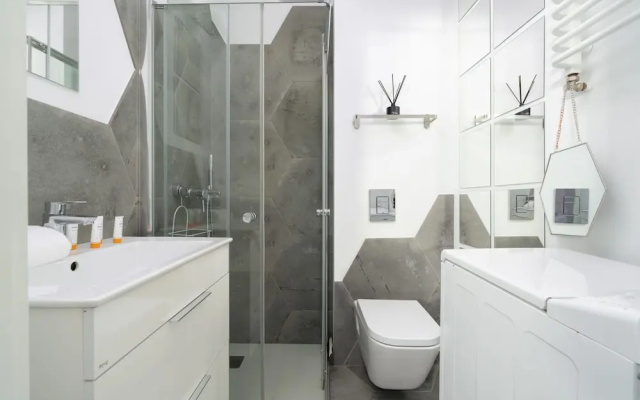 Comfortable Studio In Poznan By Renters