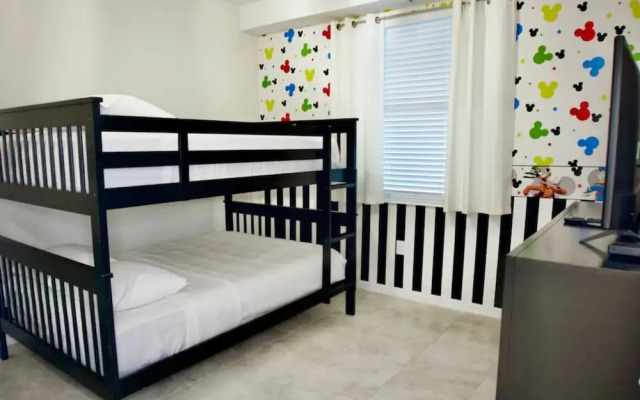 104 Modern Condo Storey Lake Disney