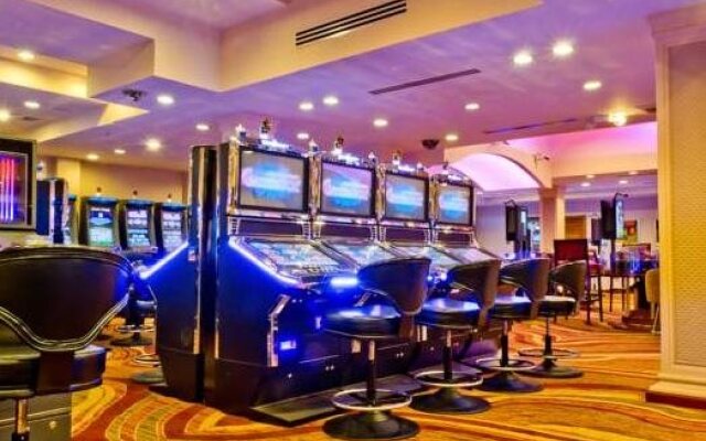 Savannah Hotel & Casino