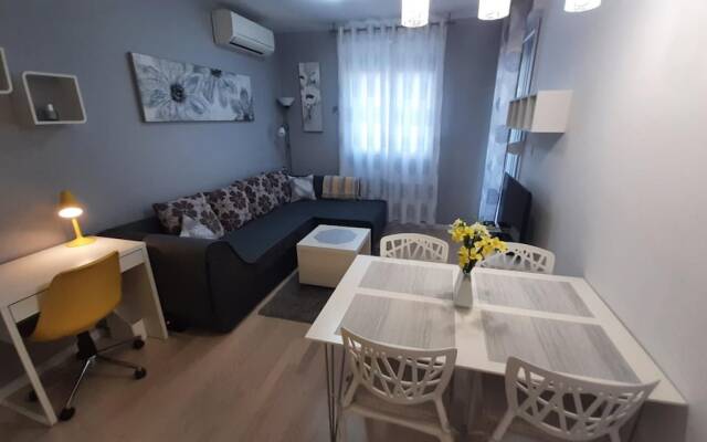 Verdi 1-bed Apartment in Split