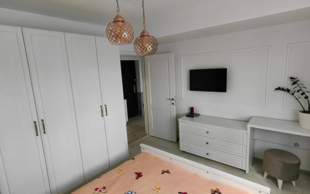 Apartament 1 Mai bloc nou-Self check-in plata cash