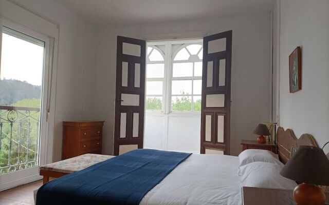 Apartamentos Rurales La Torre