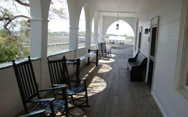Pelican Inn