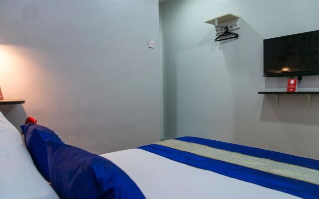 OYO 201 Smile Hotel Selayang Point