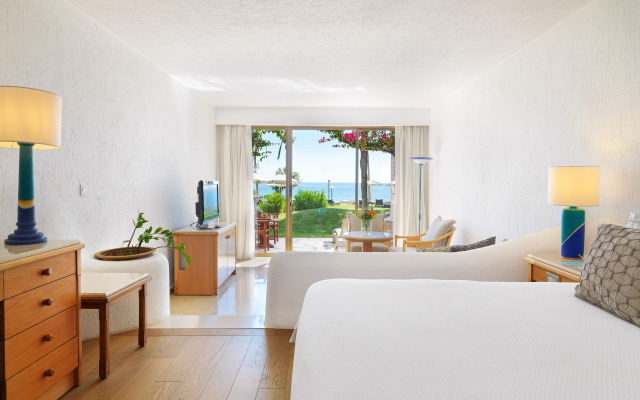 Coral Beach Hotel and Resort
