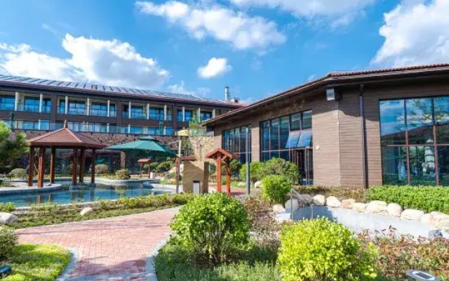 Qingdao Yihai Garden Hotel (Jimo Hot Spring Branch)