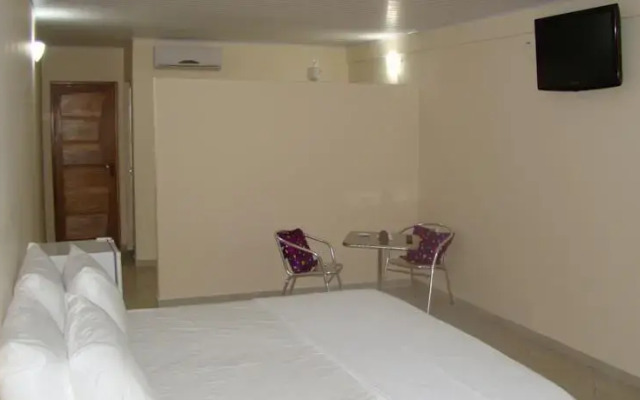 Hotel Linha Verde
