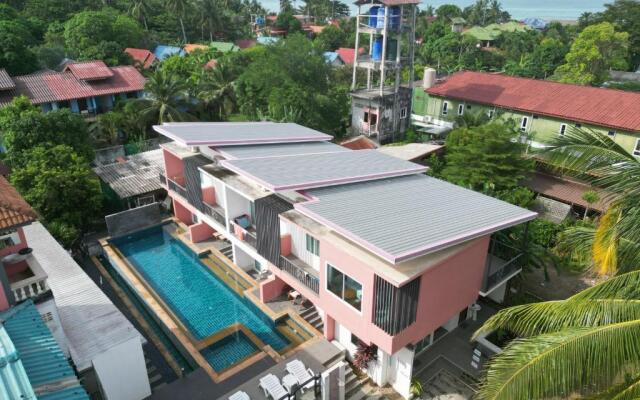 Pinky Hotel by Kanchana