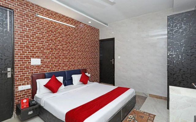OYO 10559 Pitampura