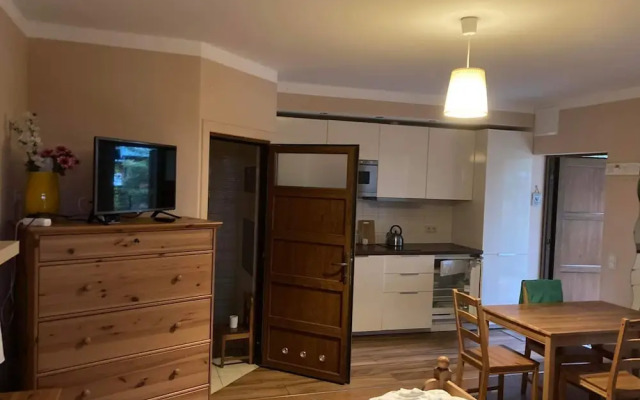 Cozy 3-person Apartment, Pobierowo