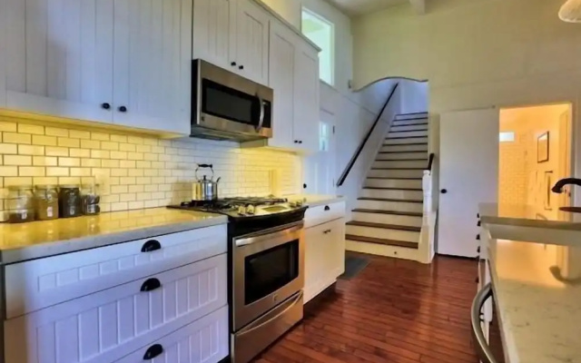The Jewel Box 2 Bedroom Home by RedAwning