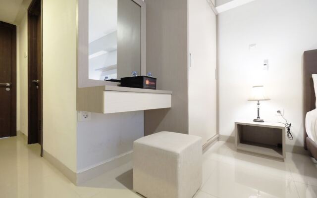 Modern Studio The H Residence near MT Haryono