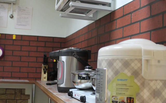 Hostel Mobi House Na Leninskoy