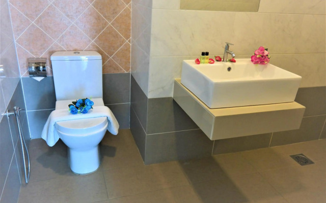 S8 Boutique Hotel