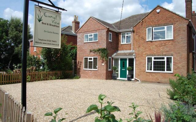 Canal View Bed and Breakfast