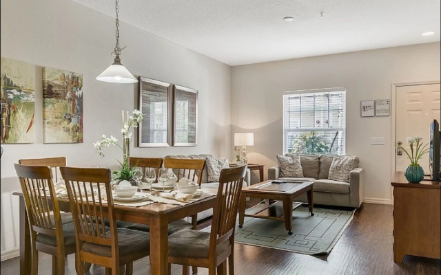 Lucaya Village 3040 #19-106