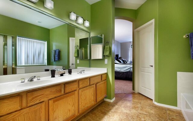 Chandler - 4 Bedroom Home - Chandler