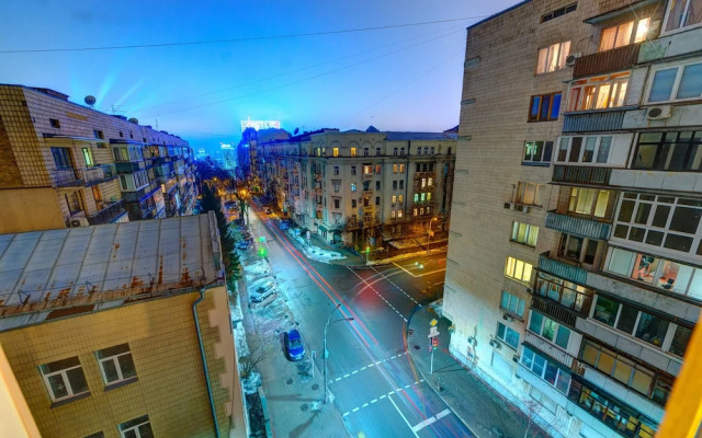 LUX Apartments Shelkovichnaya