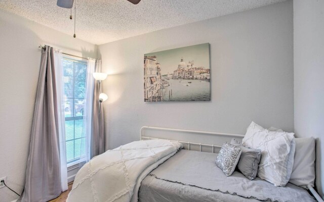 Family-friendly Rowlett Home ~ 23 Mi to Dallas