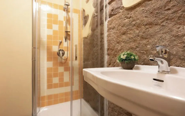 Sardinian Gallery Fonte