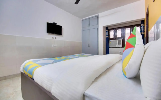 Oyo Home 78927 Elegant Studio Sarita Vihar
