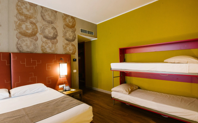 Diamante Mhotel