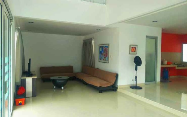 Villa Kaca – Hotel Rooms – Tanjungjaya