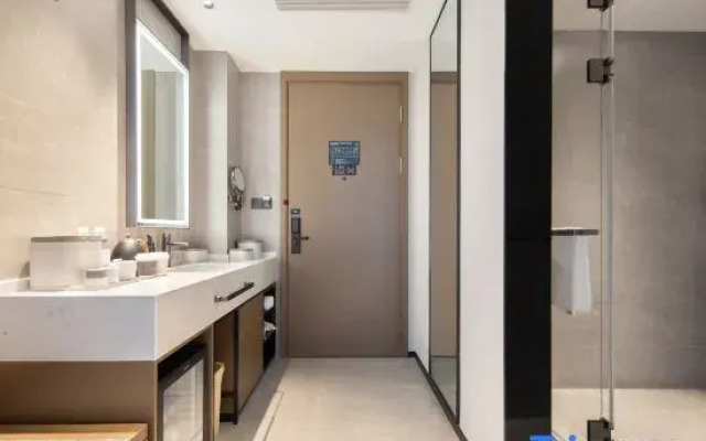 Atour Hotel Wenling Zeguo Lingyue Plaza