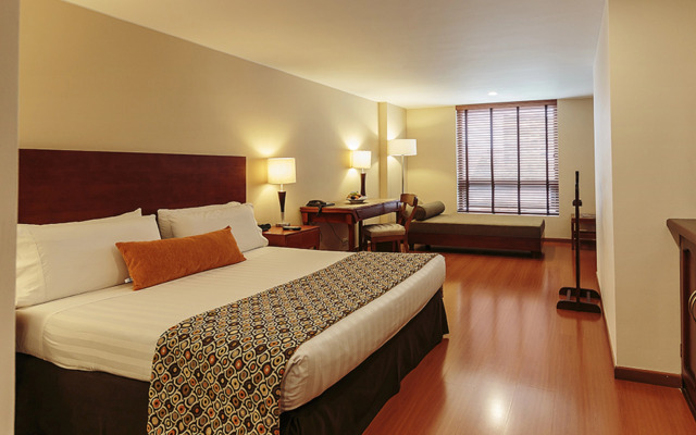 Hotel Estelar Suites Jones