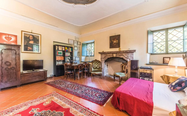 Villa De Rubeis Florit