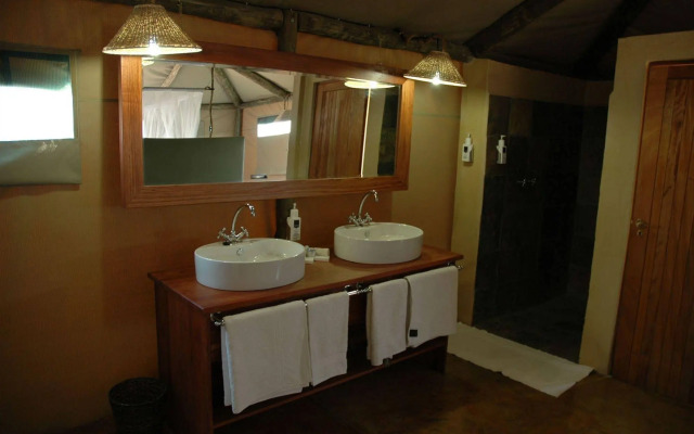 Eagle Tented Lodge & Spa Etosha