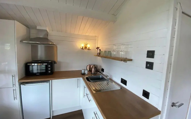 Lochside-1bed-pet Friendly-amazing Views