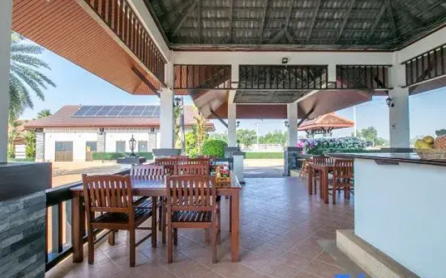 SeaBreeze Residence Mae Phim SB141