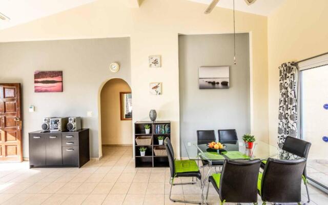 Villa Kampos
