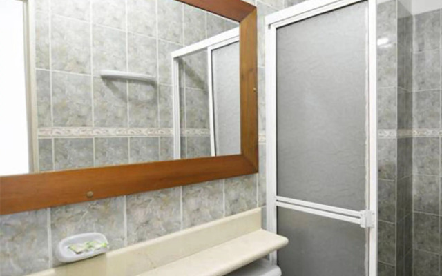 Hotel Monarca
