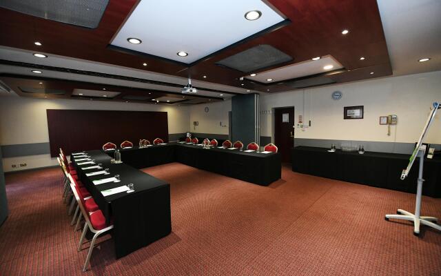 Holiday Inn Telford - Ironbridge by IHG