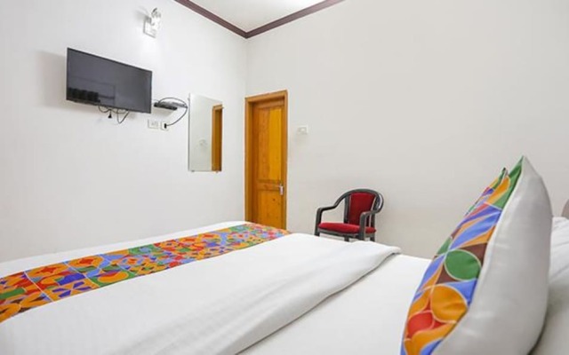 Fabhotel Lotus Inn