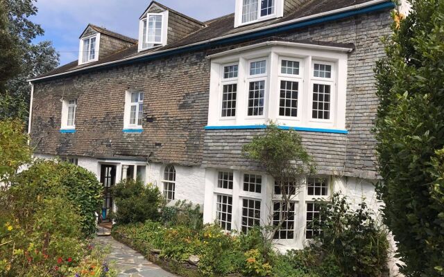 Eden Lodge - B&B