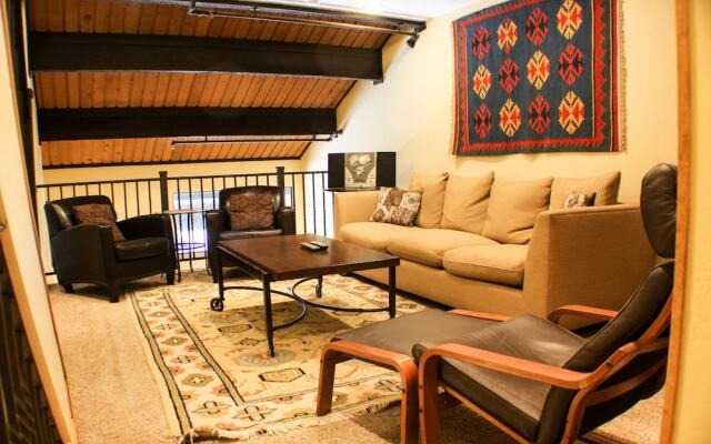 Axtel Condominiums by CB Lodging