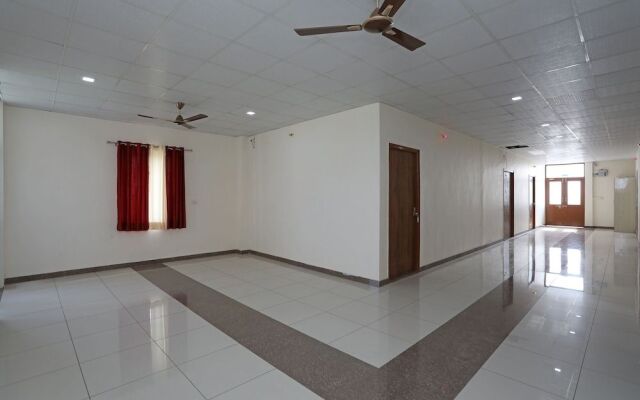 Oyo 17291 Shree Ram Palace