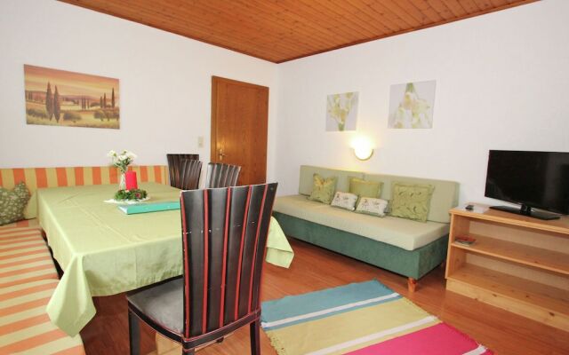 Spacious Holiday Home near Ski Bus Stop in Mayrhofen