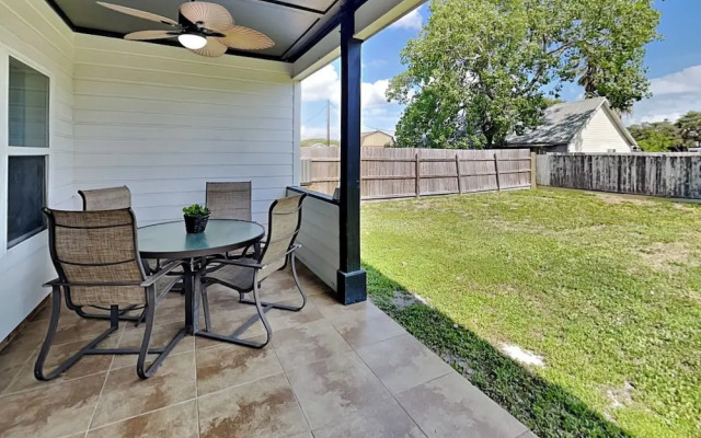 Bayside Abode