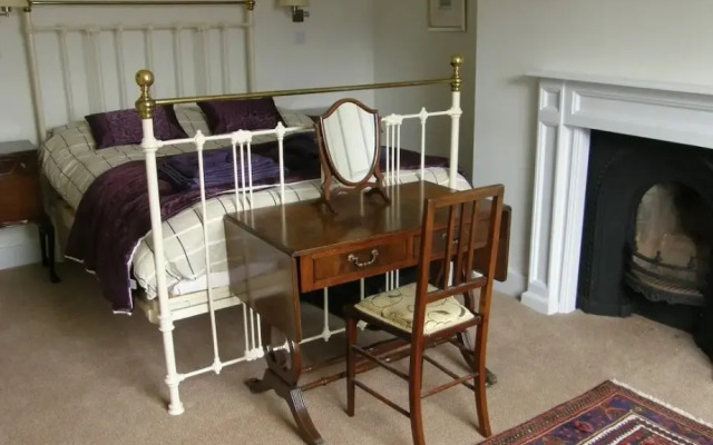 Stewart House B&B
