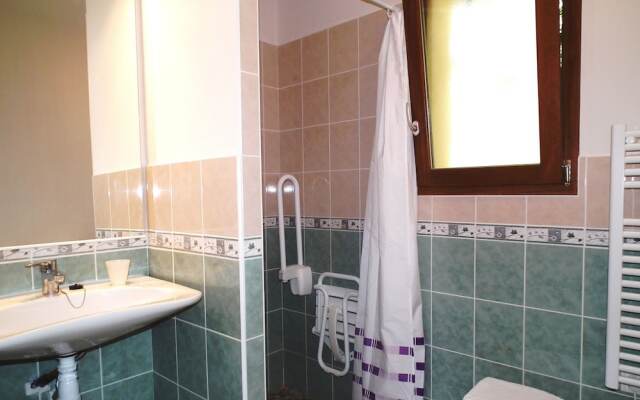 Comfortable House With Terrace in South Dordogne