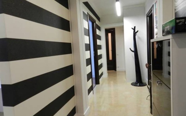 Mihail Cioranu Apartment