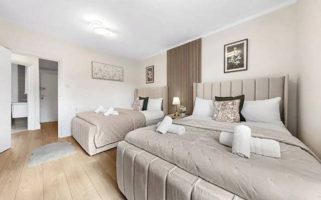 Stunning 2B Flat in South Kensington Near Station